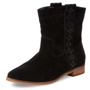 Toms Laurel Print Slouch Ankle Boots in Black